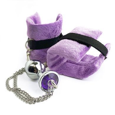 Наручники з металевою анальною пробкою Art of Sex Handcuffs with Metal Anal Plug size M Purple &mdash; купити в інтим-бутику EroticToys