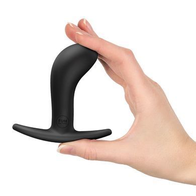 Анальна пробка Fun Factory BOOTIE M Black, діаметр 3,3 см, тонкий обмежувач &mdash; купити в інтим-бутику EroticToys