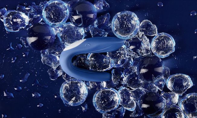 Вібратор для пар Satisfyer Double Whale з двома моторчиками &mdash; купити в інтим-бутику EroticToys