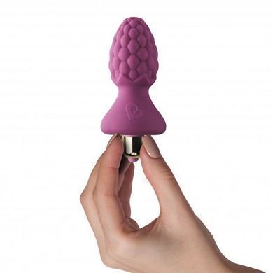 Анальний вібростимулятор Rocks Off Ass-Berries 7 Raspberry &mdash; купити в інтим-бутику EroticToys