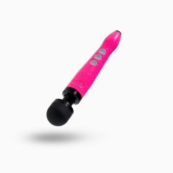 Вібромасажер DOXY Die Cast 3R Hot Pink, дуже потужний, перезаряджуваний, металевий корпус &mdash; купити в інтим-бутику EroticToys