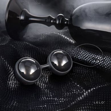 Вагінальні кульки LELO Luna Beads Noir Black, зміщений центр ваги, діаметр 2,9 см, 2х37 г &mdash; купити в інтим-бутику EroticToys