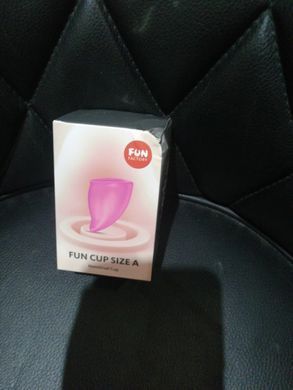 Менструальна чаша Fun Factory FUN CUP SIZE A Magenta (м'яте паковання!!!) &mdash; купити в інтим-бутику EroticToys