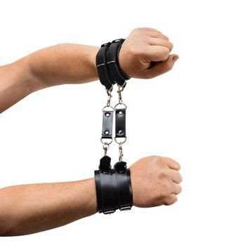Наручники чоловічі Art of Sex - Handcuffs Dragons man з екошкіри, колір чорний &mdash; купити в інтим-бутику EroticToys