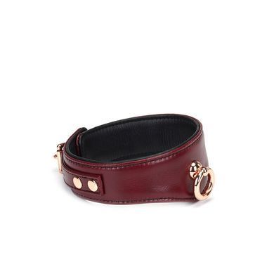 Замовити анонімно: Шкіряний нашийник з повідцем Liebe Seele Wine Red Curved Collar, замок-сердечко Шкіряний нашийник з повідцем Liebe Seele Wine Red Curved Collar, замок-сердечко — купити в інтим-бутику EroticToys
