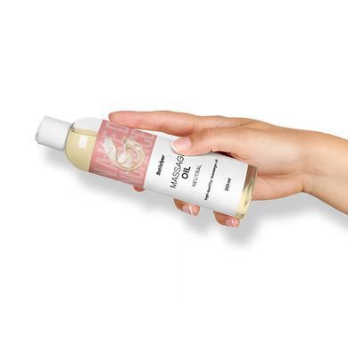 Розпродаж!!! Масажна олія Satisfyer Massage Oil Neutral 250 мл (термін 30.04.2027) &mdash; купити в інтим-бутику EroticToys