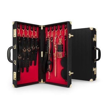 Набір для BDSM Bedroom Fantasies: Bondage Suitcase 13 Pcs - Cow Leather &mdash; купити в інтим-бутику EroticToys